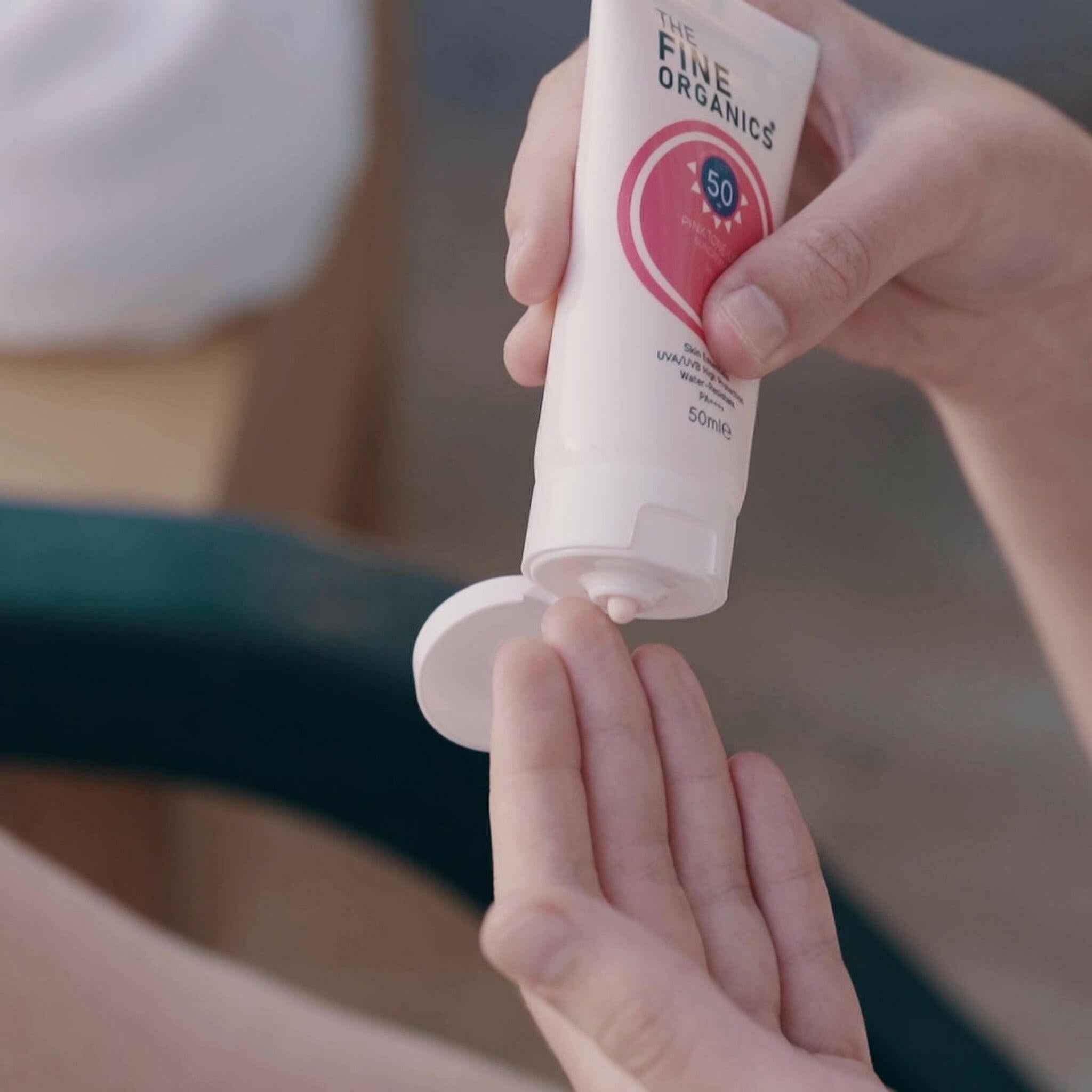 Pink Tone-up Suncream - THE FINE ORGANICS