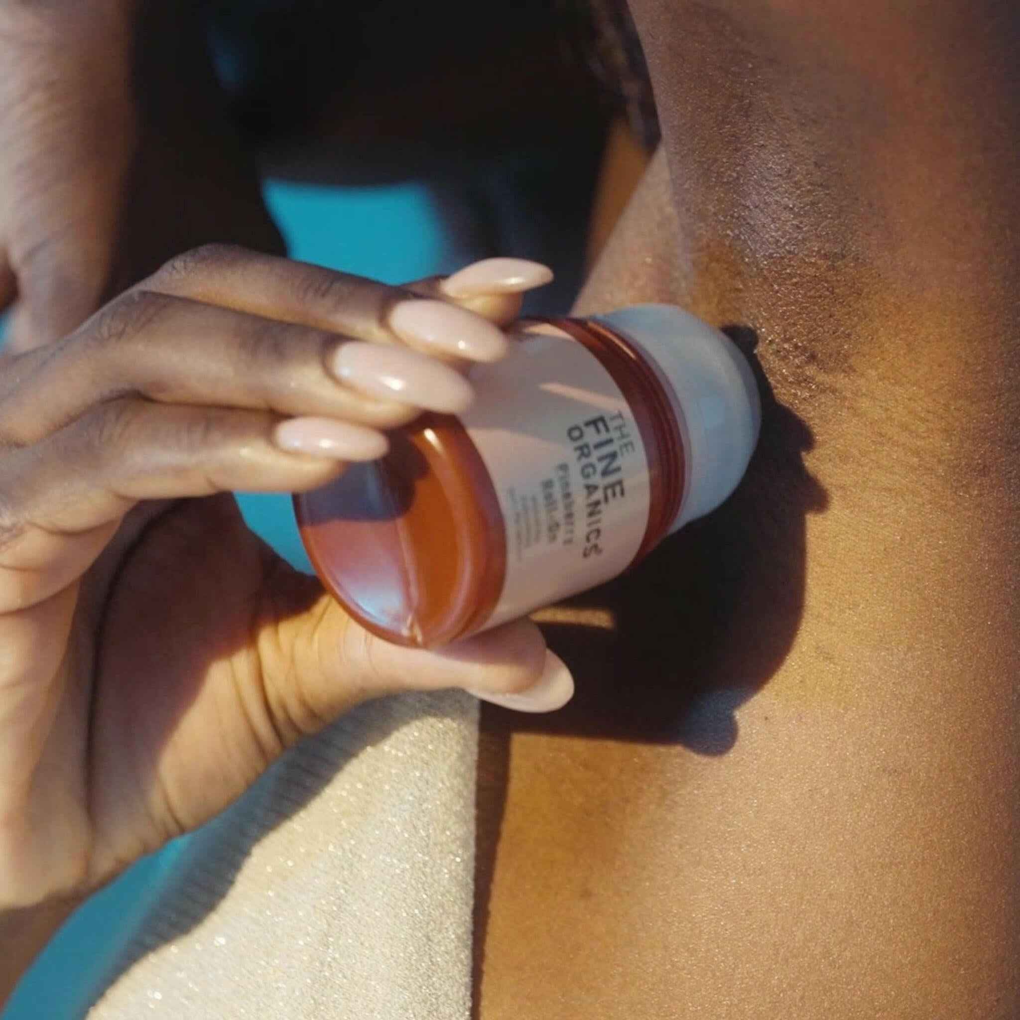 Pineberry Roll-on - THE FINE ORGANICS